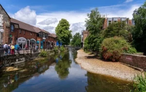 Read more about the article How to Get from Gatwick to Southampton Cruise Port