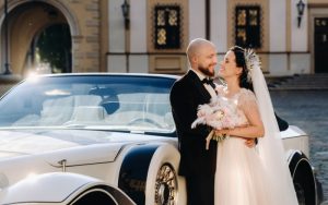 Read more about the article Make Your Big Day Special with Wedding Car Hire in London