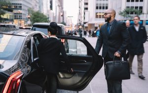 Read more about the article Smart Travel in London: Hire a Chauffeur Today!