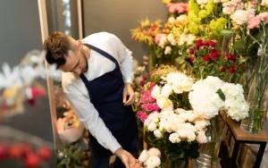 Read more about the article Chelsea Flower Show Chauffeur Hire Service 2025