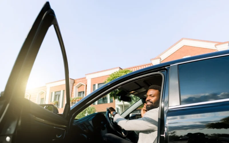 Read more about the article Ride in Style: London to Cotswolds Luxury Transfers