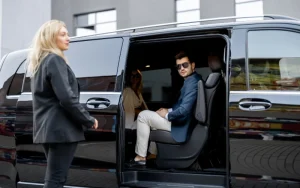 Read more about the article Luxury Transfers from London Airports to Ski Resorts in the Alps