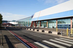 Read more about the article How to Get from Heathrow Airport to Birmingham