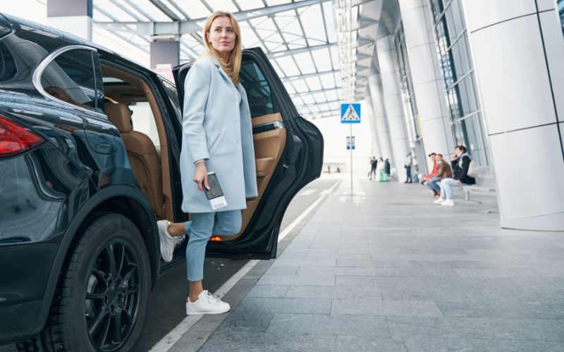 You are currently viewing Platinum Airport Transfers for Smooth UK Travel
